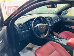 کرایسلەر 300